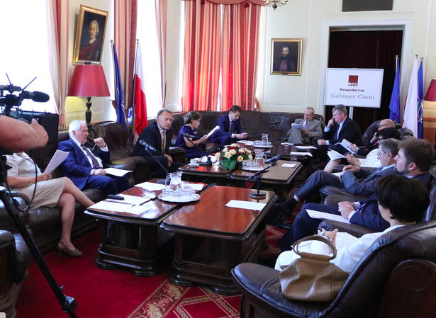 Gabinet Cieni BCC ocenia prace MZ