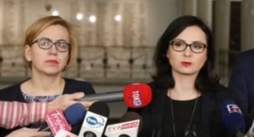 Nowoczesna złożyła w Sejmie projekt liberalizujący przepisy aborcyjne