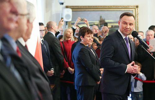 Prezydent A. Duda wręczył nominacje profesorskie - są lekarze