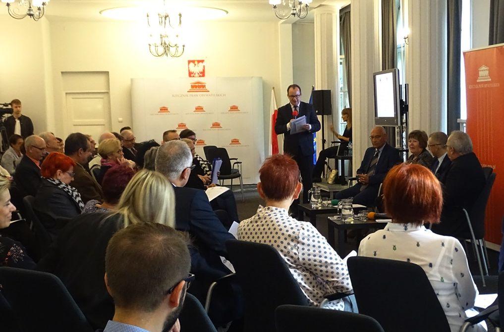 Opieka nad chorymi na Alzheimera-RPO zainteresowany raportem NIK