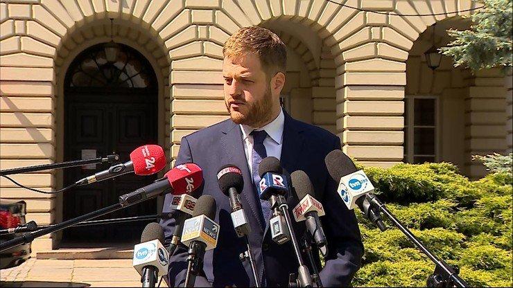 J.Cieszyński: ponad 40 proc. zakażonych już wyzdrowiało