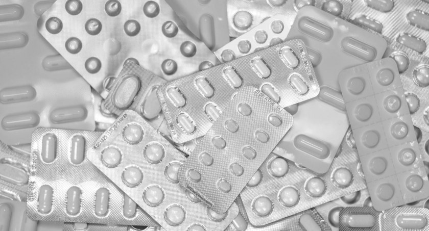Farmaceuci w nocy pracowaliby po 4 godziny