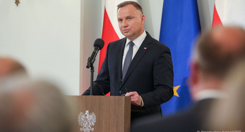 Farmaceuci z ochroną prawną podczas pracy. Prezydent podpisał ustawę 