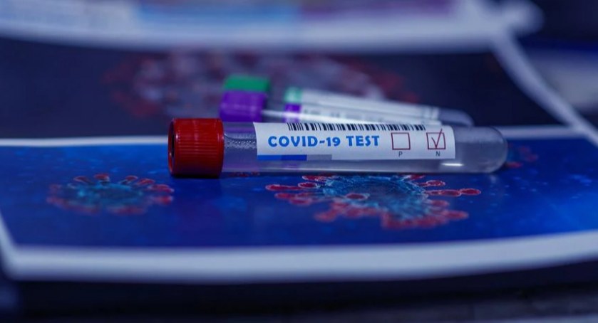 Niedzielski: ewentualny powrót do masowego testowania na COVID-19 powyżej 5 tys. hospitalizacji