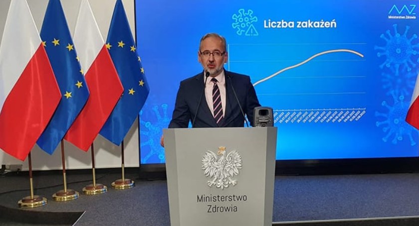 Minister Niedzielski: monitorujemy sytuację w Narodowym Instytucie Onkologii