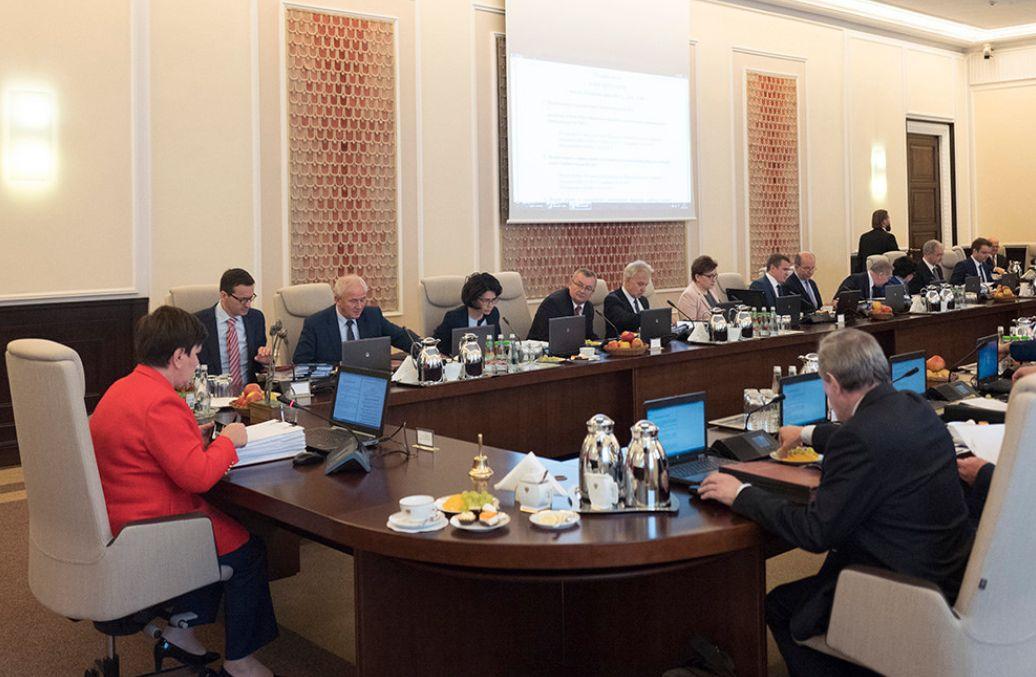 Rząd przyjął projekt ustawy o nakładach na zdrowie