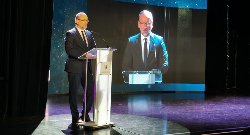Niedzielski: programy specjalizacyjne zostaną zaktualizowane, CMKP połączy się z CKPPiP