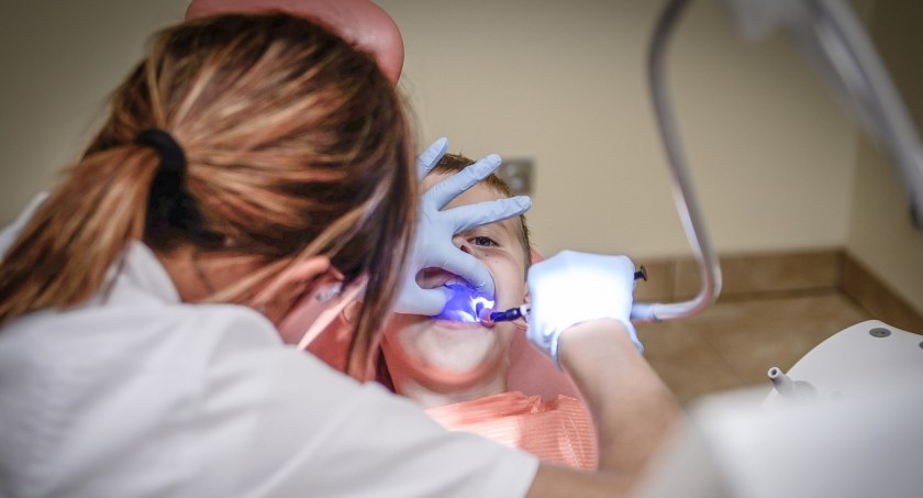Rola higienistki stomatologicznej w gabinecie dentystycznym