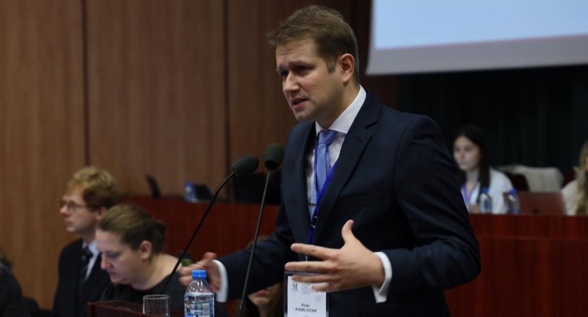 Piotr Pawliszak (OIL w Warszawie): Mobbing wśród lekarzy