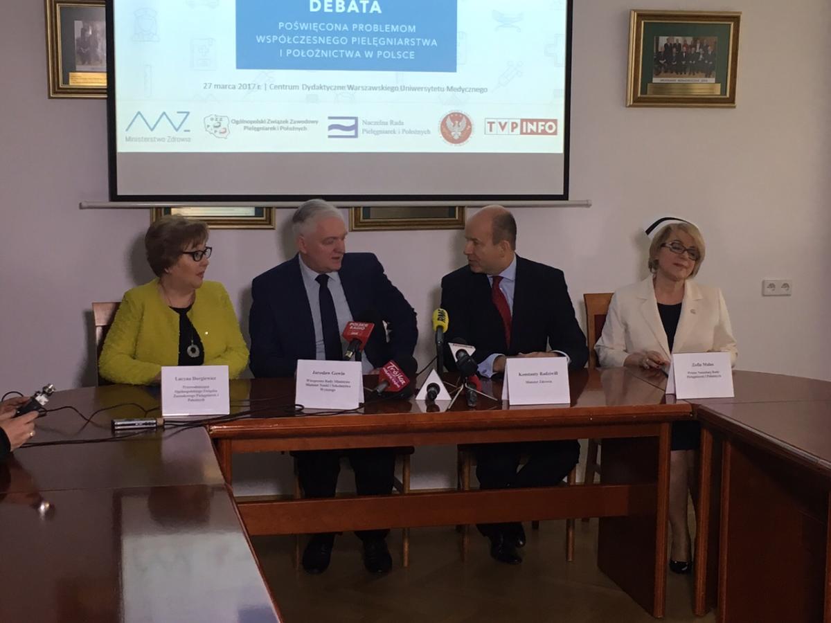 Radziwiłł zapowiada strategię dla pielęgniarek i położnych
