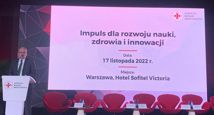 Adam Niedzielski: sfinalizowaliśmy na etapie rządowym prace nad ustawą o badaniach klinicznych
