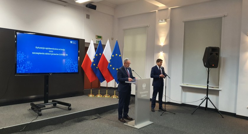 MZ: Nowy problem epidemiczny kraju. Mimo wzrostów zakażeń, nie jest to COVID