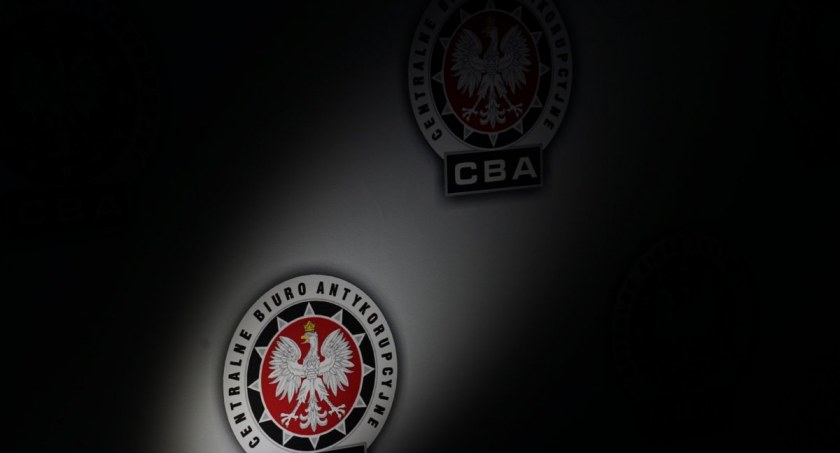 Ustawione przetargi w przychodni. Cztery osoby zatrzymane przez CBA 