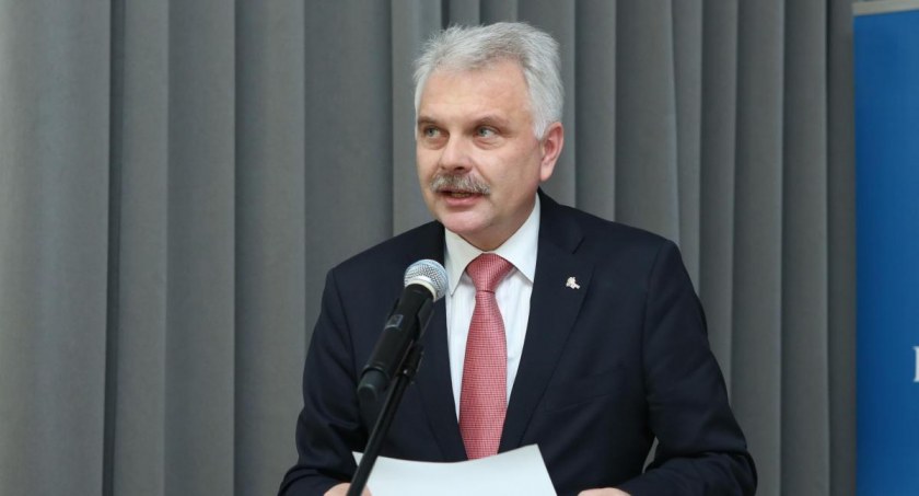 Kraska: chcemy by testy na grypę były szeroko dostępne