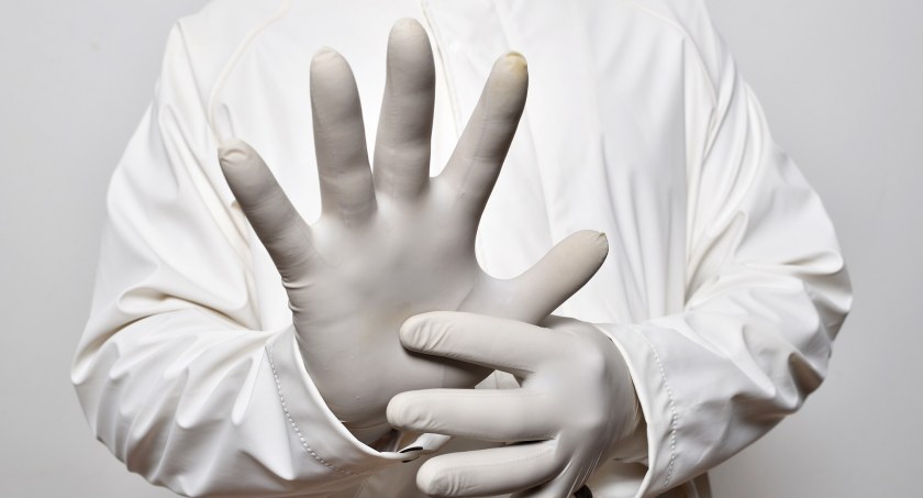 WHO: pandemia wciąż jest groźna, ale w 2023 r. może zostać odwołana