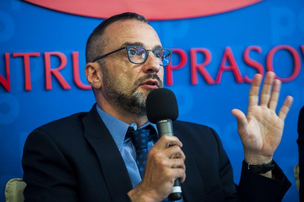 M. Czech: Nowoczesne leki na szpiczaka i łuszczycę będą refundowane