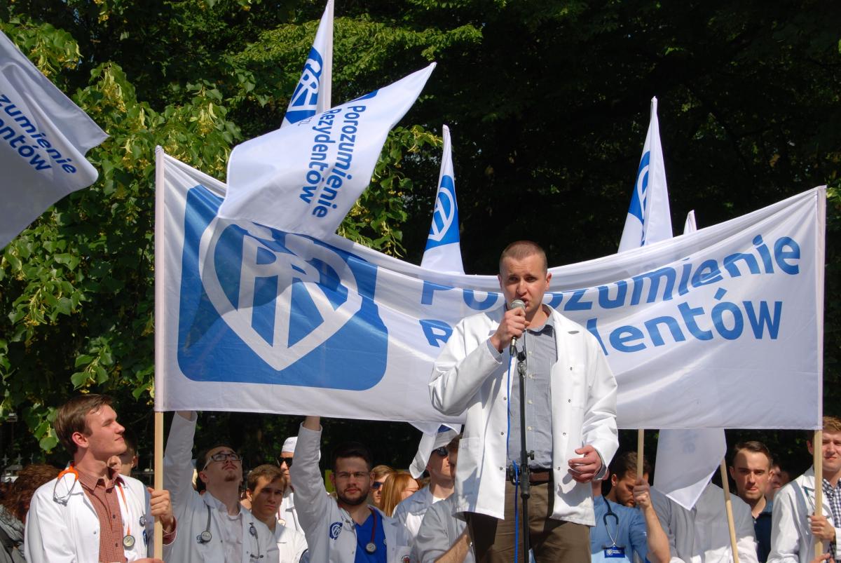 D. Patecki (PR OZZL): rząd nie chce wziąć odpowiedzialności za ochronę zdrowia