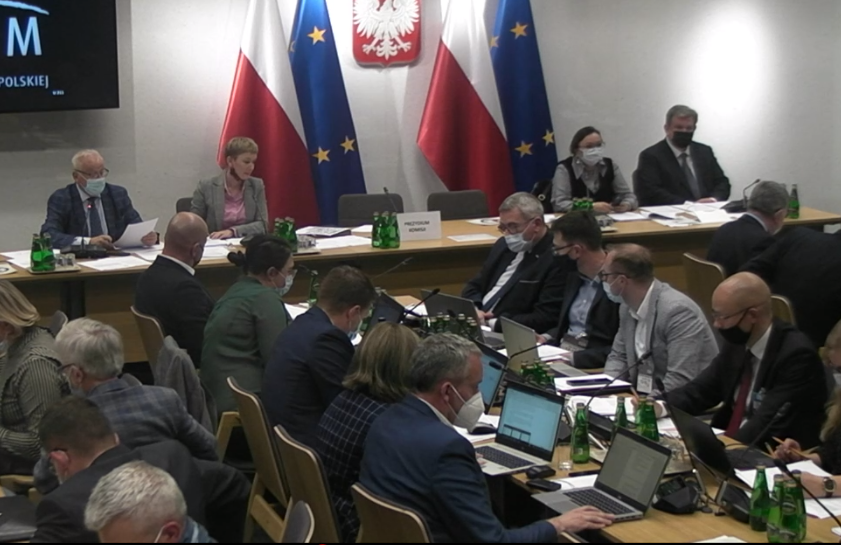 Kształcenie lekarzy w szkołach zawodowych. Istotna poprawka
