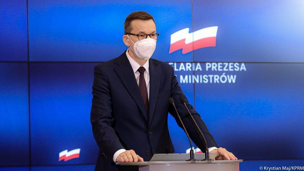 M. Morawiecki: rozpoczynamy poszukiwania szczepionki poza UE