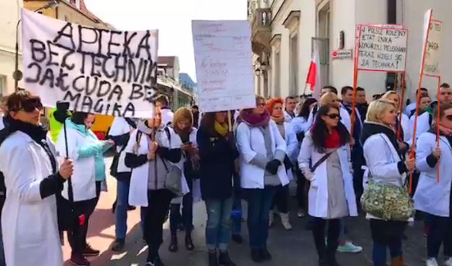 Pracodawcy popierają postulaty techników farmaceutycznych