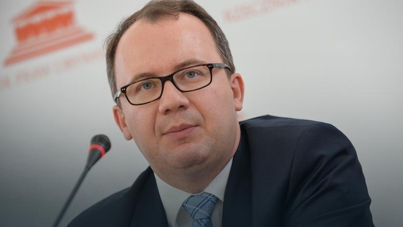 RPO ostro o realizacji tzw. ustawy antyaborcyjnej. Uwagi trafiły do MZ
