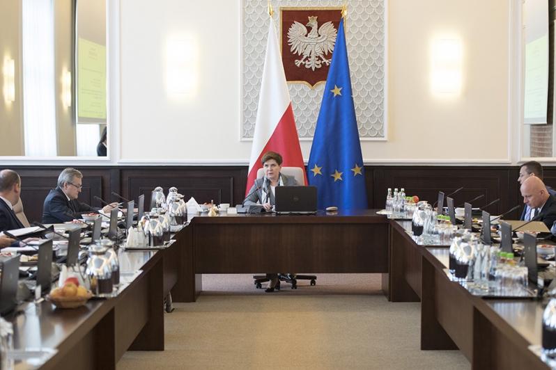 Coraz bliżej przywrócenia stażu podyplomowego