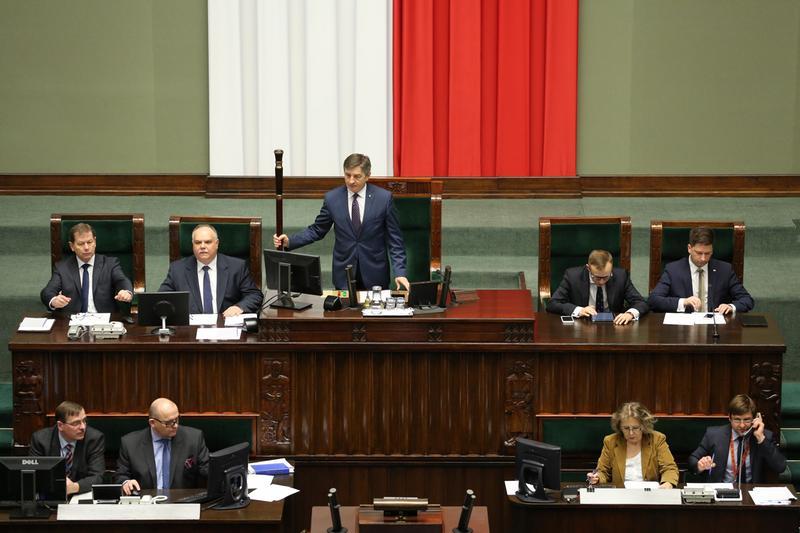 Zdrowotne tematy w Sejmie na dziś