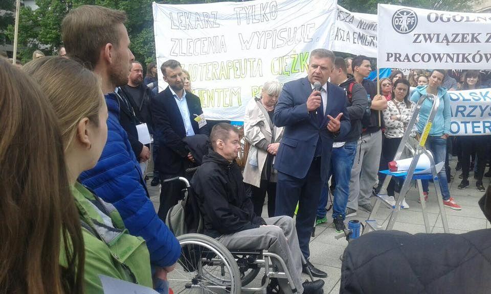 Sejm odkłada prace nad ustawą dla fizjoterapeutów