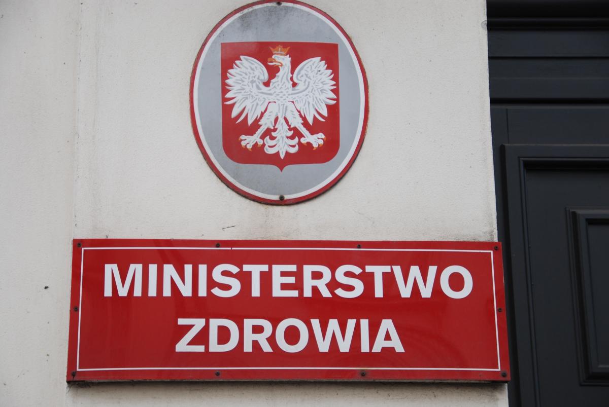 MZ: 30 mln na zwiększenie liczby pielęgniarek i położnych