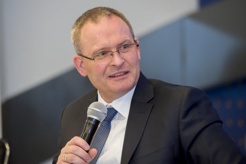 M.Miłkowski: nie ma planu, aby wcześniej 