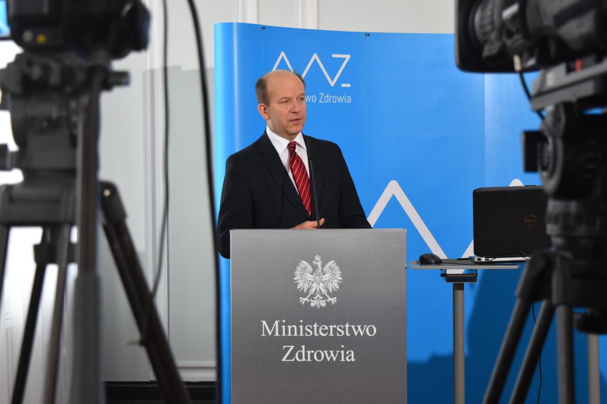 Radziwiłł: o początku ciąży wie każde dziecko uczące się przyrody