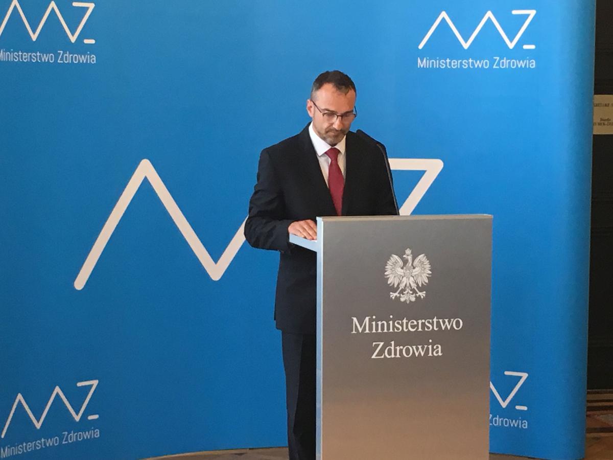 M.Czech: Podwyżka cen leków po przeszczepach efektem działania ustawy refundacyjnej