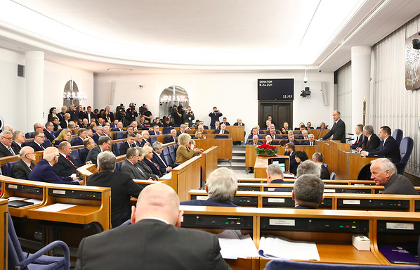Zmiany w onkopakiecie jednak od lipca. Konsylia zostają.