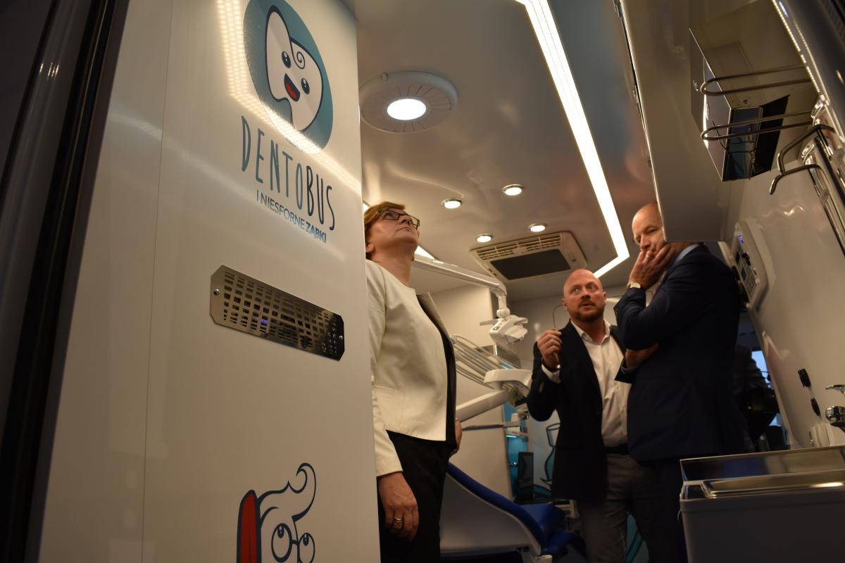 Jest już zarządzenie o dentobusach niezbędne do finansowania opieki