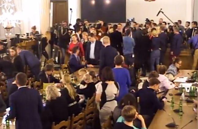 Sejmowa Komisja za odrzuceniem obywatelskiego projektu ustawy antyaborcyjnej