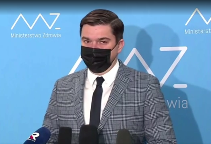 Ministerstwo Zdrowia dostarczy ponad 200 mln maseczek