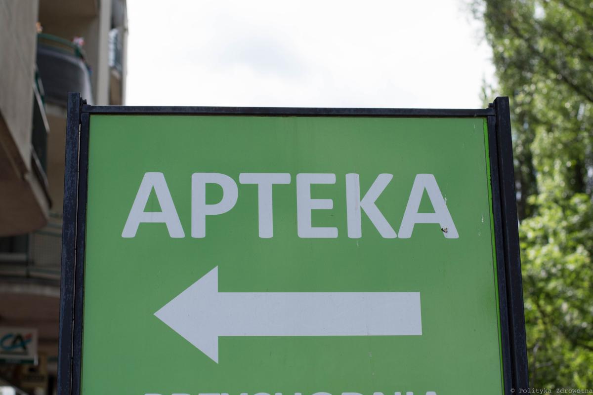 Rośnie liczba aptek sieciowych