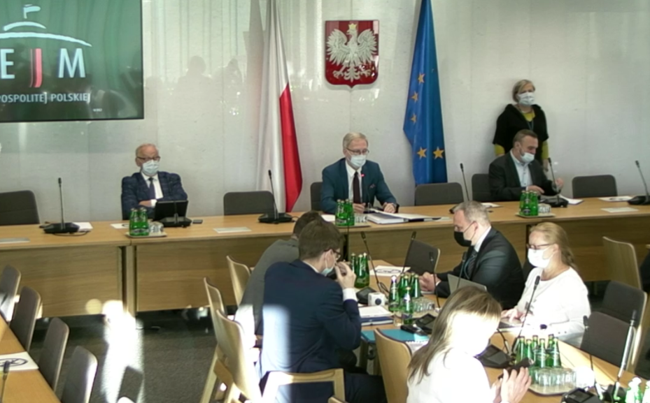 Wyroby medyczne: projektem ustawy zajmie się podkomisja