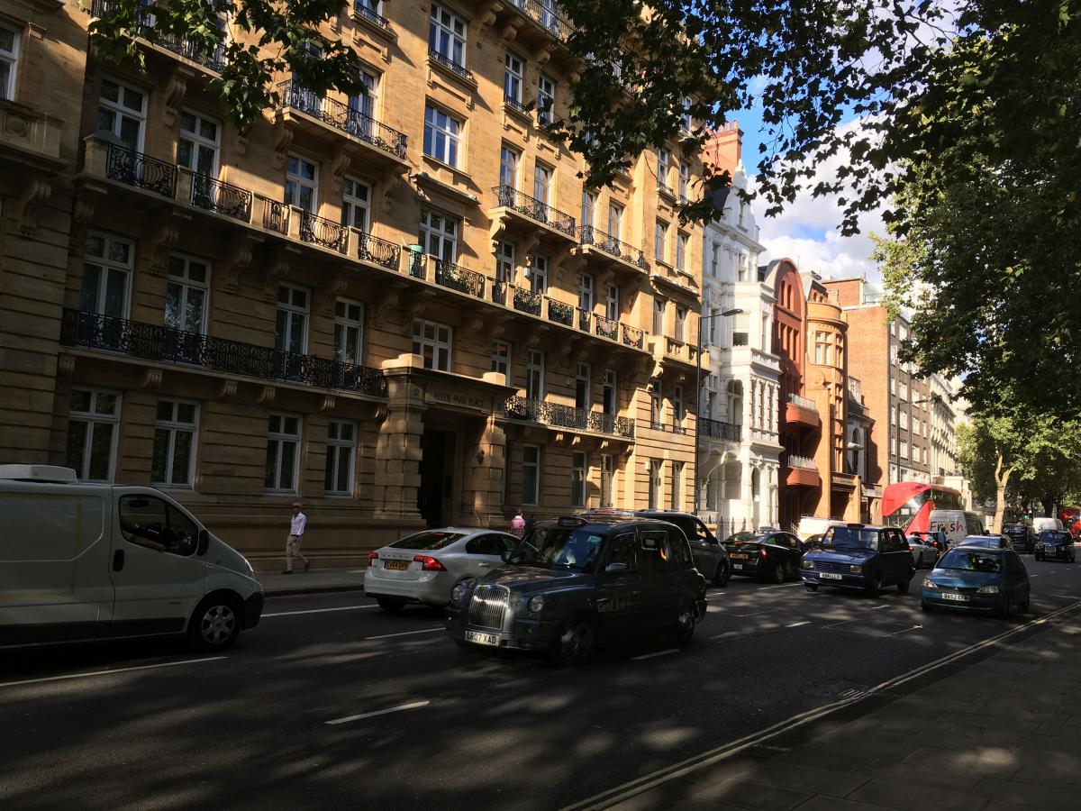 UK: Uber pomoże zmniejszyć kolejki do szpitali?