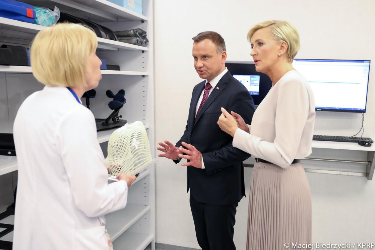 Sejm rozpoczyna prace nad ustawą A.Dudy o zakazie solariów