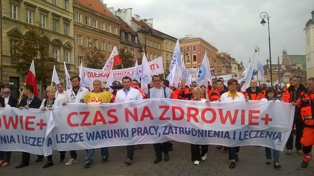 Radziwiłł na manifestacji. Protestujący: to kompromitacja