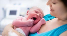 Szpitale nie przestrzegają standardów opieki okołoporodowej
