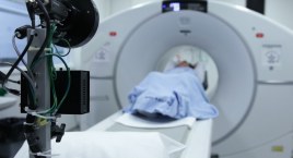 Tomografia komputerowa pomoże w skuteczniejszej ocenie ryzyka chorób serca u osób w średnim wieku