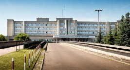 Centrum Zdrowia Matki Polki będzie leczyć w lepszych warunkach. Datek na 15 mln zł