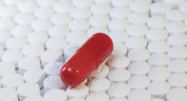 Sztuczna inteligencja pomogła odkryć antybiotyk przeciwko superbakterii