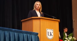 Minister zdrowia otwiera rok akademicki na uczelni, na którą NIL donosi do prokuratury