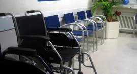 Odpowiedź MZ w sprawie nierównego traktowania kobiet z niepełnosprawnościami w gabinetach ginekologicznych