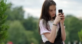 Twoje dziecko ma TikToka? Ogląda pornografię? Możesz nawet o tym nie wiedzieć