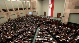 48 nowych propozycji uproszczenia przepisów. Mniej biurokracji w adopcjach, in vitro, rejestracjach aut i energetyce