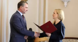 Marek Kos podsumowuje swoją misję w Ministerstwie Zdrowia: 236 nowych refundacji i zmiany w ratownictwie